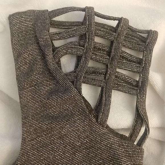 Bronze metallic dress cutout cap sleeves - Picture 4 of 6